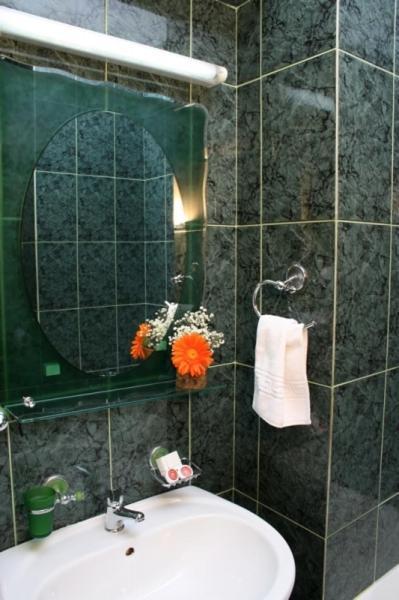 Hotel Calarasi Dış mekan fotoğraf